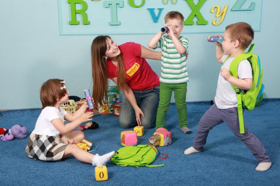 Занятие на базе языкового центра Helen Doron